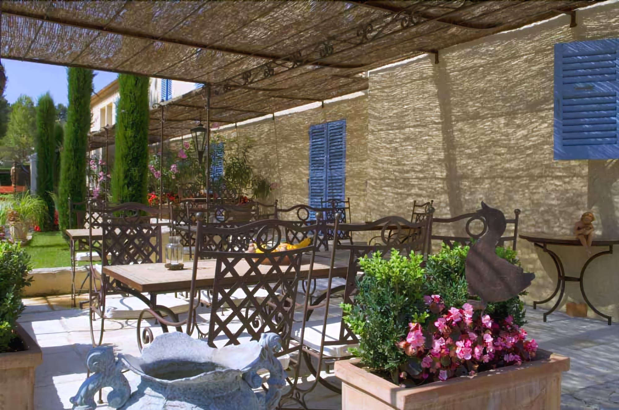 Hotel La Bastide de Valbonne Exterior foto